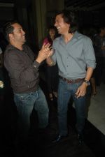 Shaan, Mika Singh at the launch of Rajeev Paul_s book in Andheri, Mumbai on 31st Jan 2012 (112).JPG
